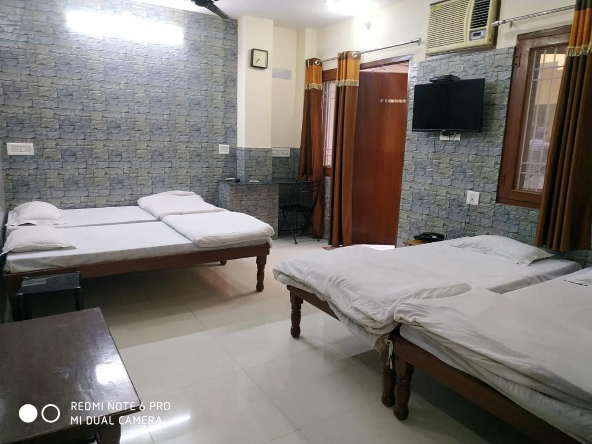 Boby Home Stay "Boby Mansion" Джайпур Екстериор снимка